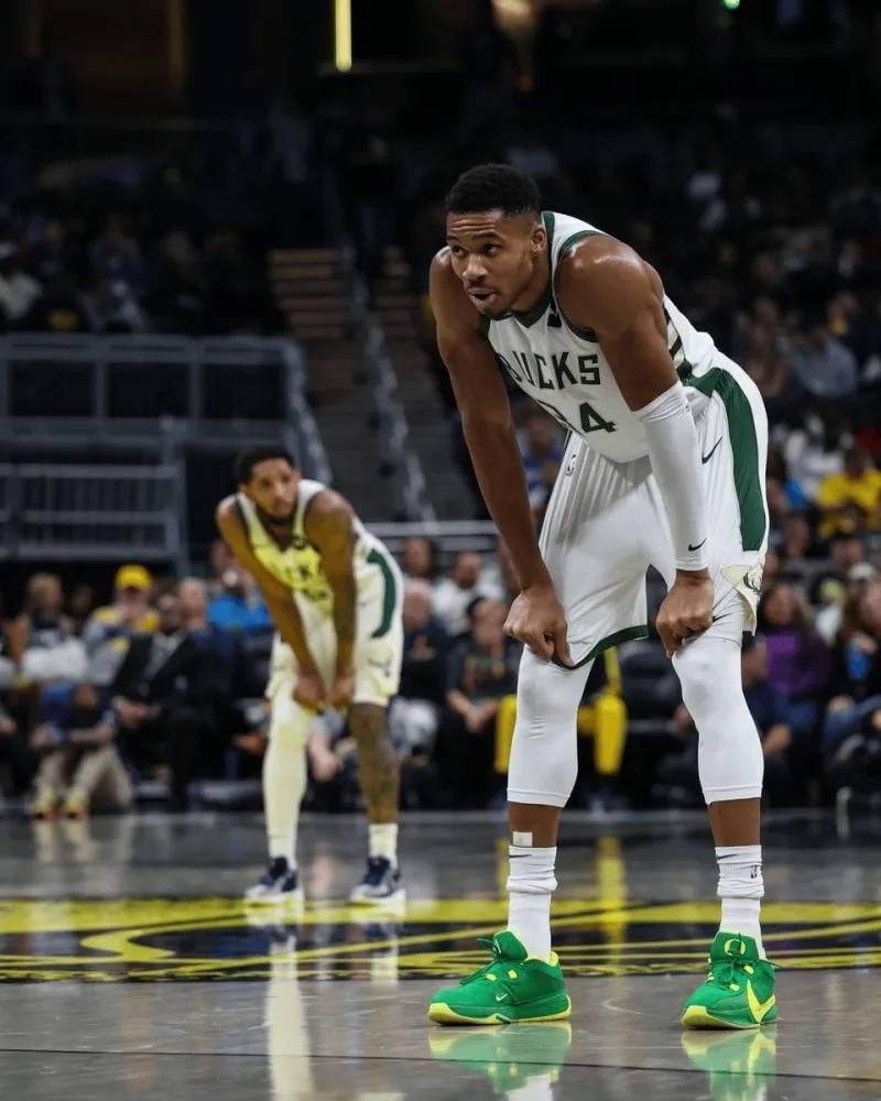 字母哥连续五场比赛得分超过精彩发挥，TES挑战极限！的简单介绍